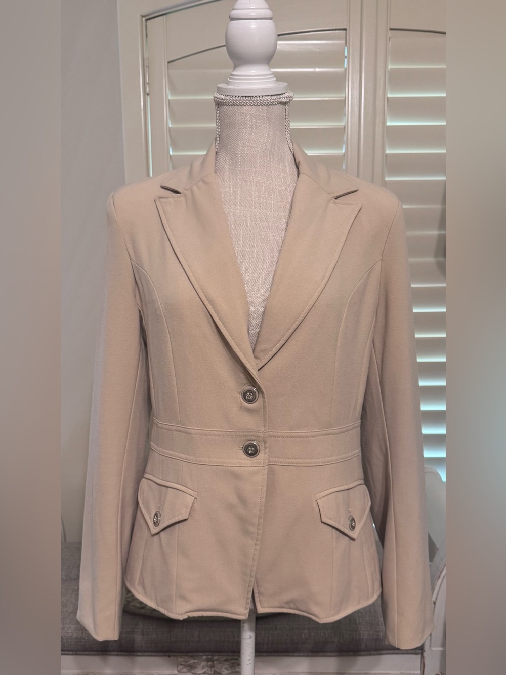 New York and Company Tailored Cream Blazer